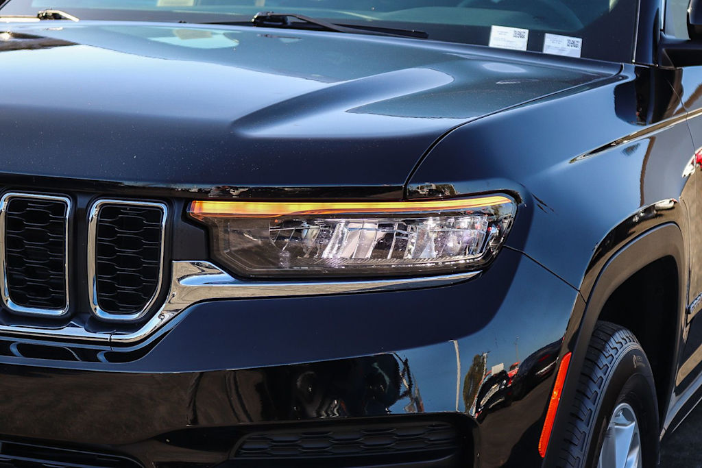 Thumbnail: 2025 Jeep Grand Cherokee - 18