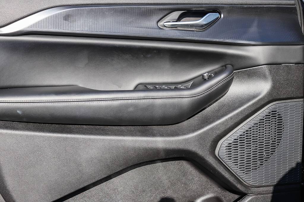Thumbnail: 2025 Jeep Grand Cherokee - 23