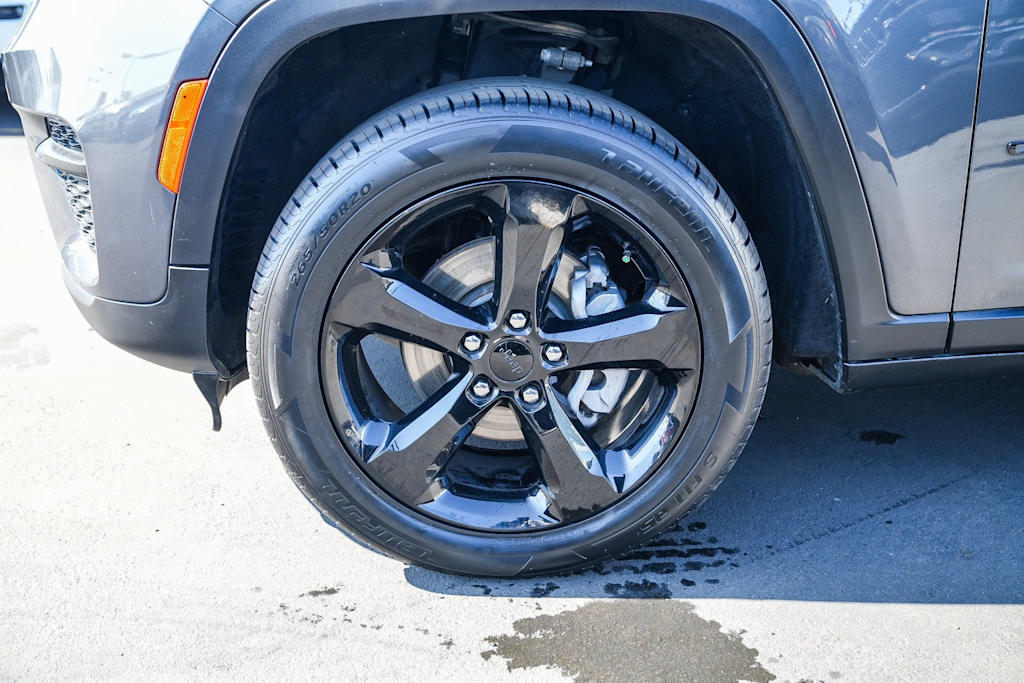 Thumbnail: 2022 Jeep Grand Cherokee - 6