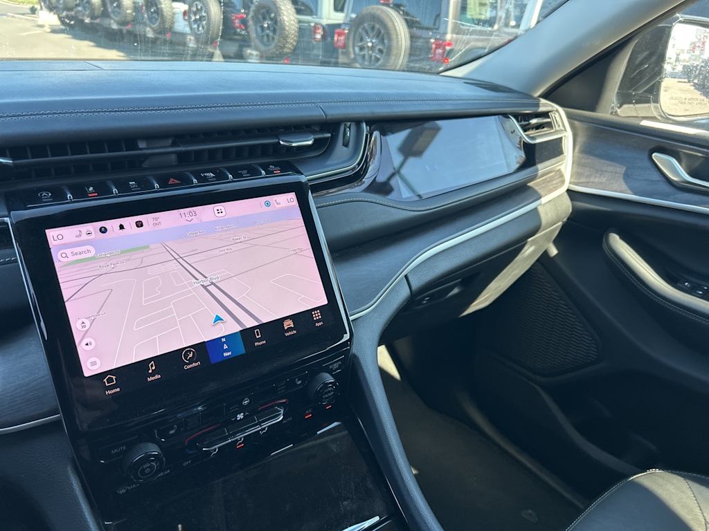 Thumbnail: 2023 Jeep Grand Cherokee - 28