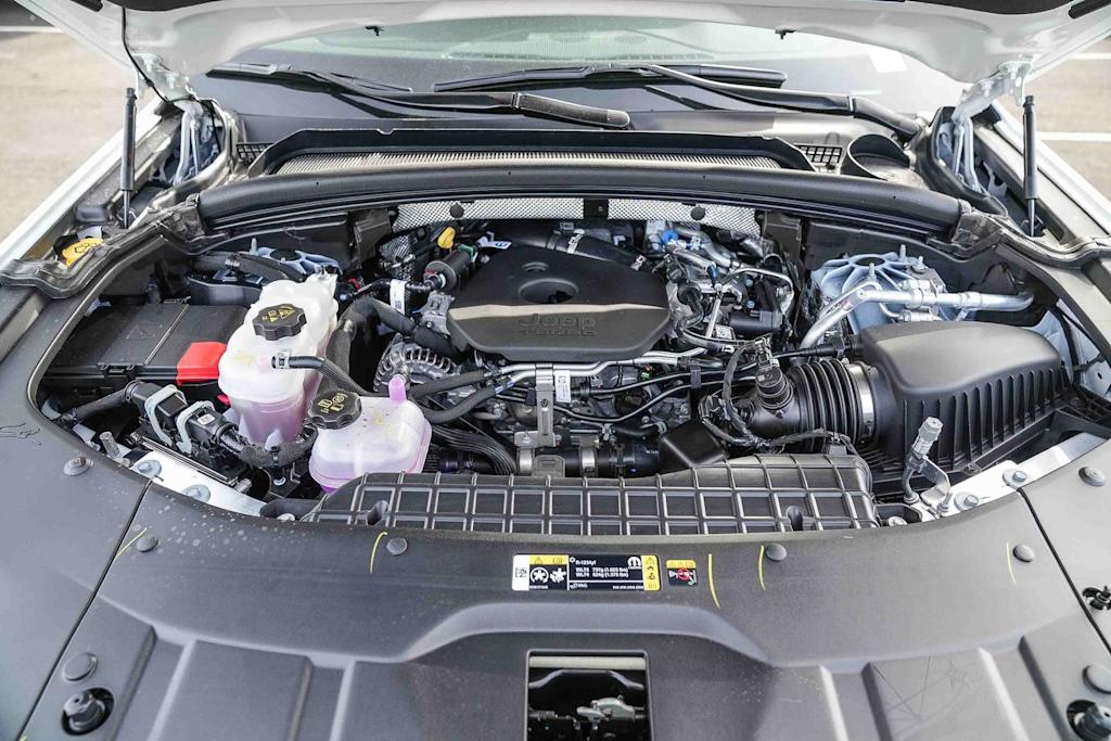 Thumbnail: 2026 Jeep Grand Cherokee - 8