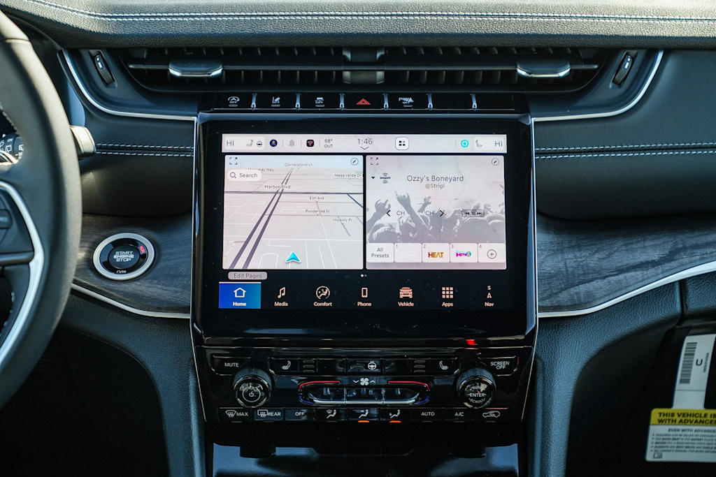 Thumbnail: 2025 Jeep Grand Cherokee - 21