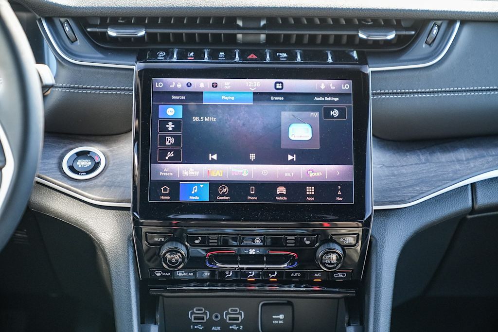 Thumbnail: 2025 Jeep Grand Cherokee - 13