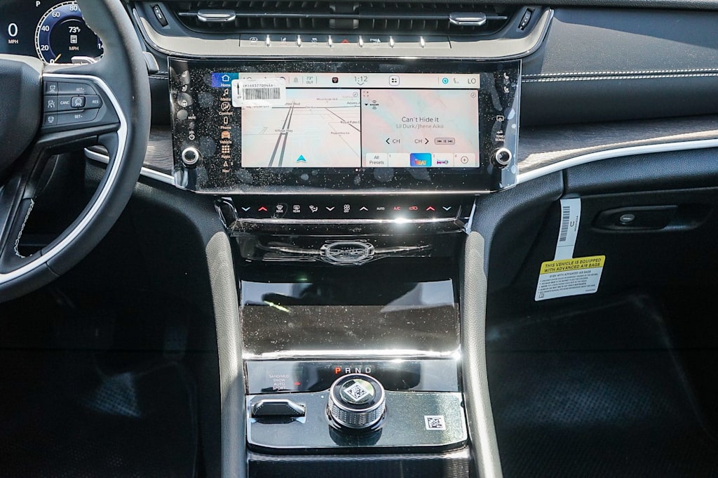 Thumbnail: 2026 Jeep Grand Cherokee - 12