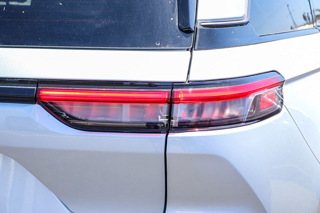 Thumbnail: 2026 Jeep Grand Cherokee - 19