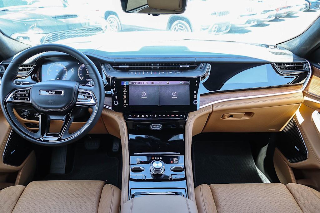 Thumbnail: 2026 Jeep Grand Cherokee - 2