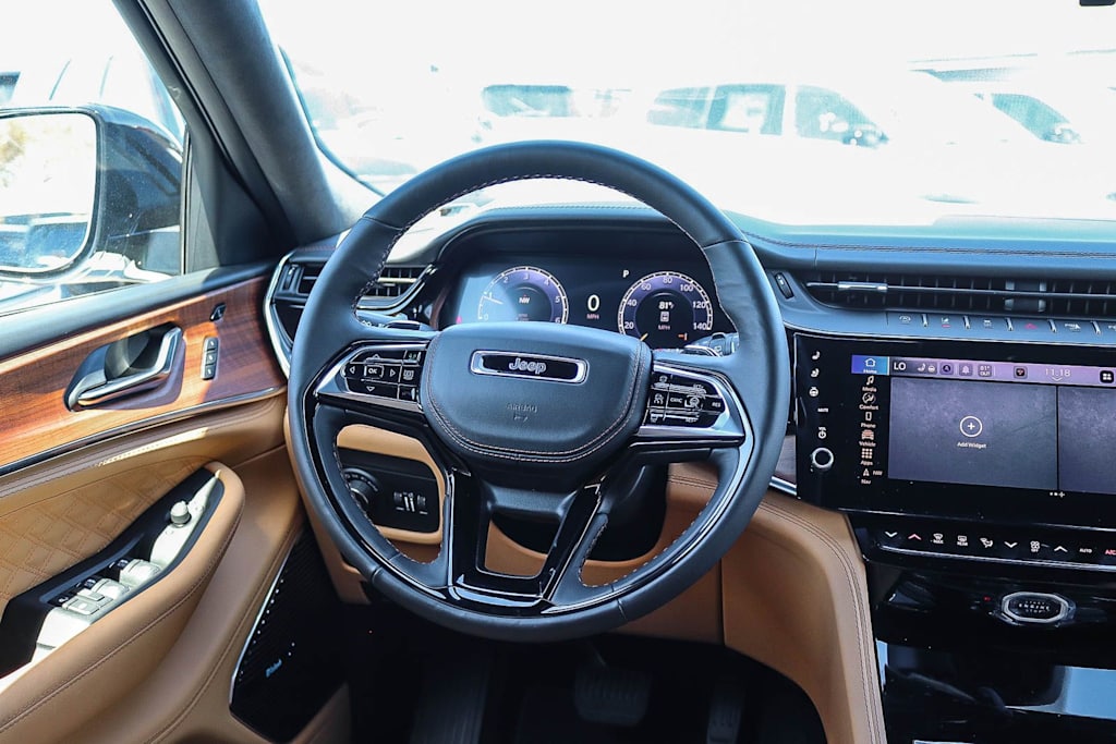 Thumbnail: 2026 Jeep Grand Cherokee - 8