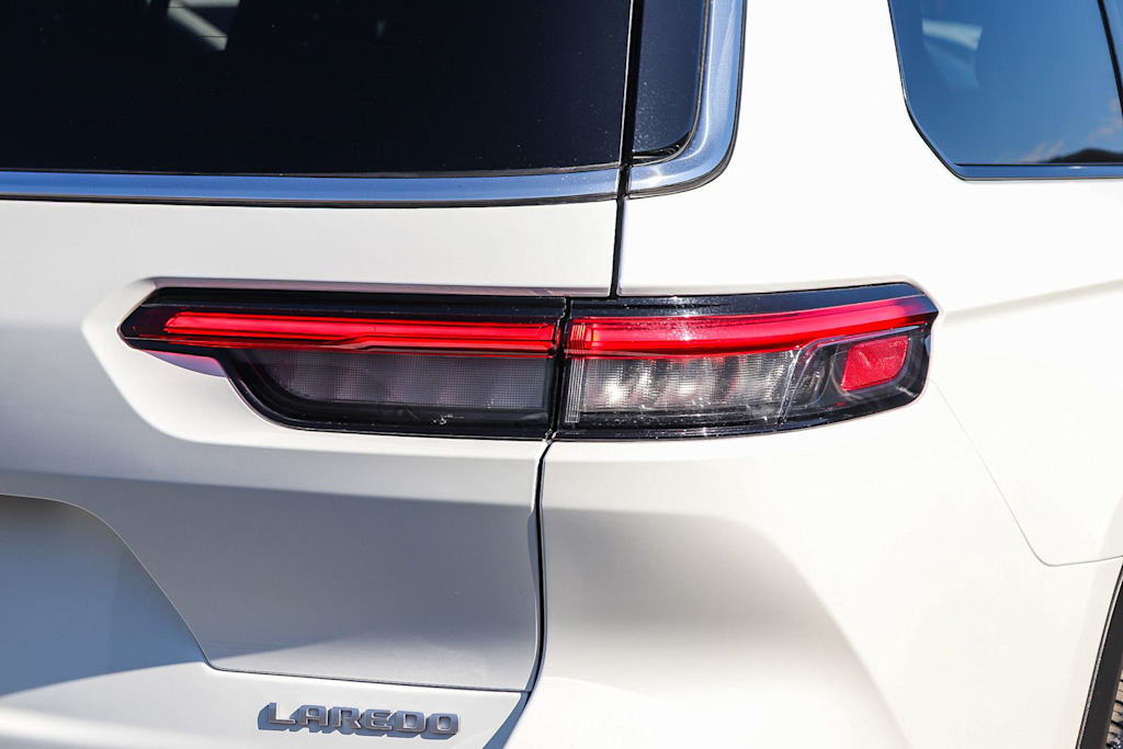 Thumbnail: 2025 Jeep Grand Cherokee L - 19
