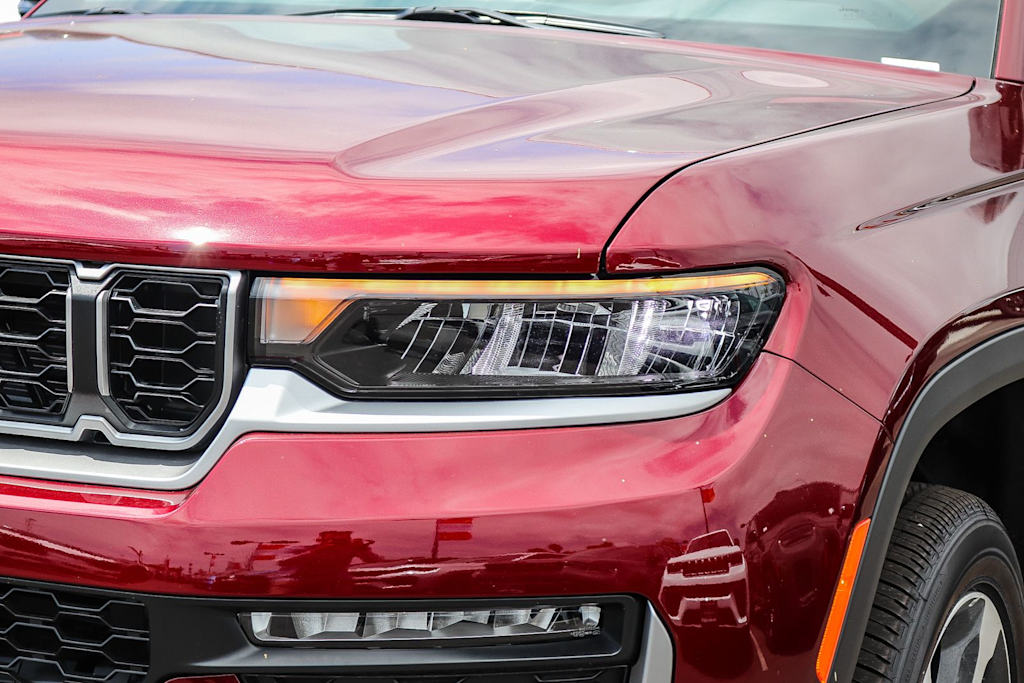Thumbnail: 2026 Jeep Grand Cherokee L - 19