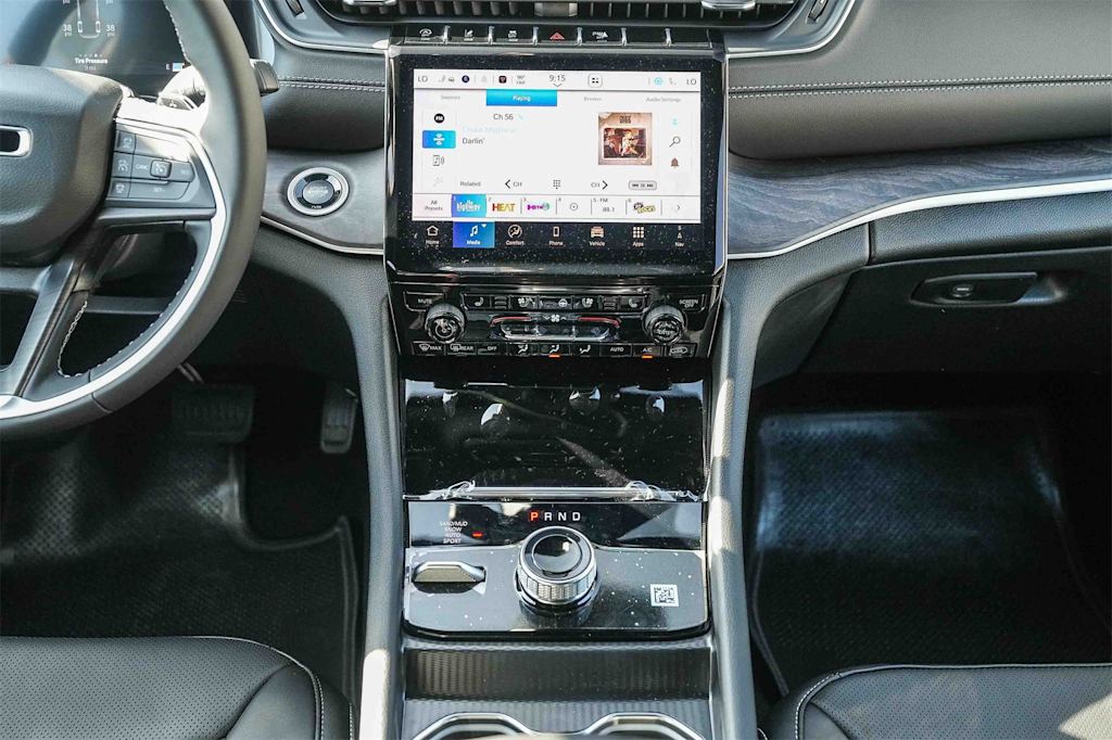 Thumbnail: 2025 Jeep Grand Cherokee L - 12