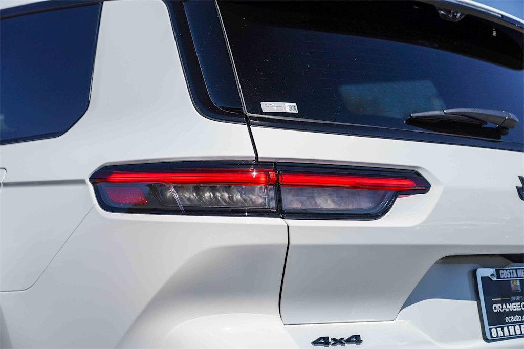 Thumbnail: 2025 Jeep Grand Cherokee L - 19