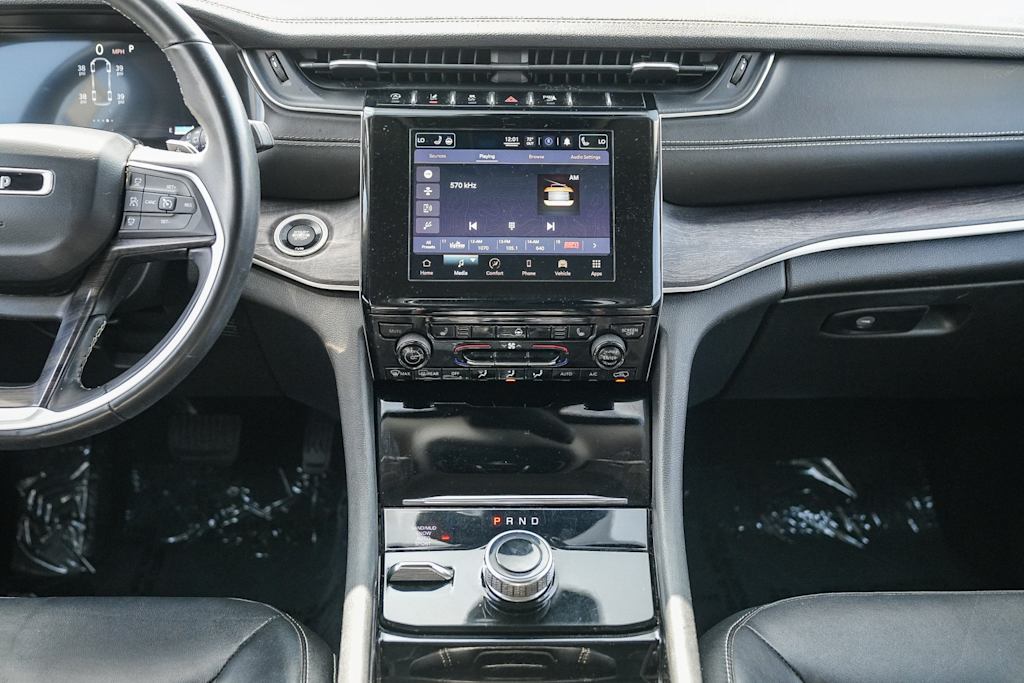 Thumbnail: 2021 Jeep Grand Cherokee L - 8