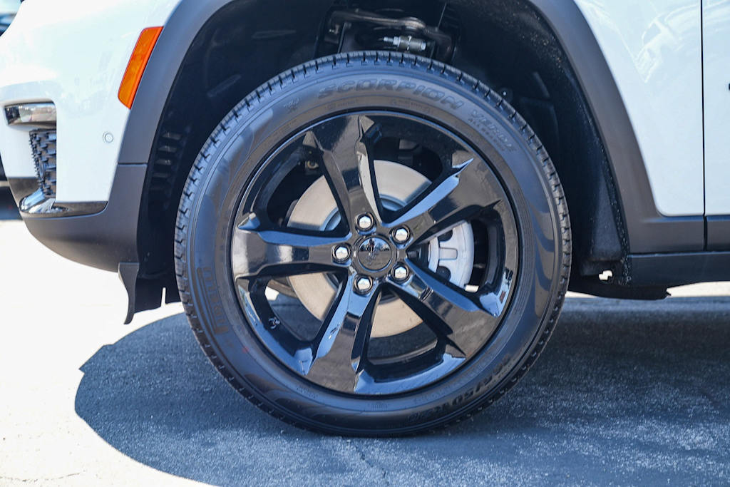 Thumbnail: 2025 Jeep Grand Cherokee L - 7