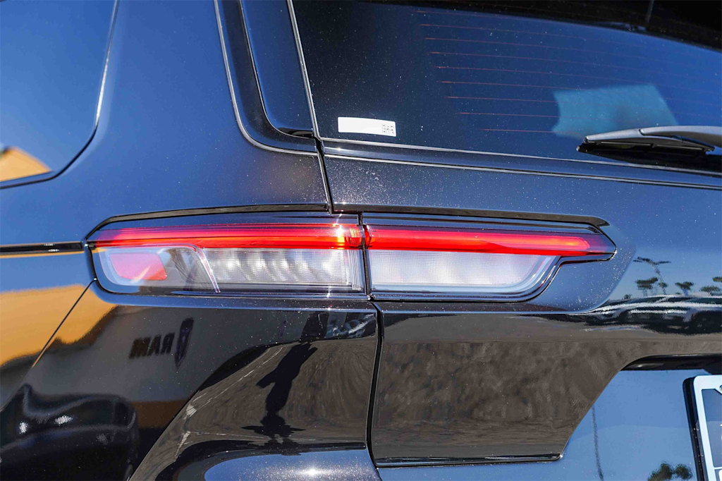 Thumbnail: 2025 Jeep Grand Cherokee L - 19