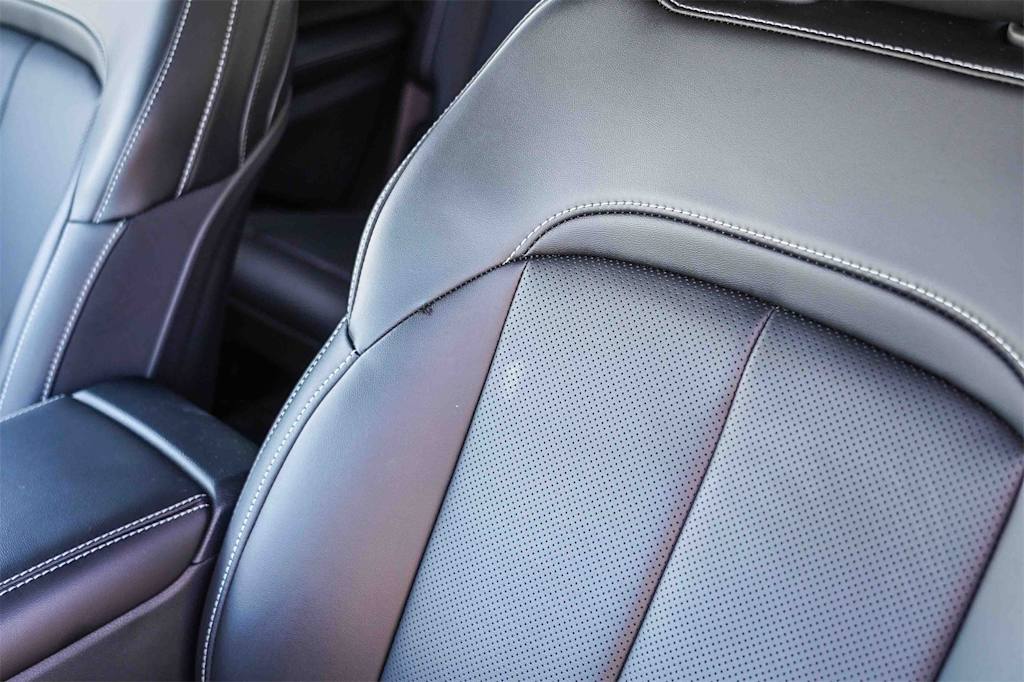 Thumbnail: 2025 Jeep Grand Cherokee L - 27