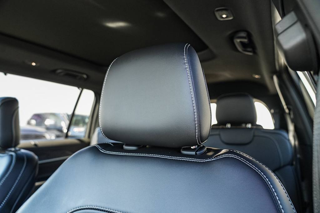 Thumbnail: 2025 Jeep Grand Cherokee L - 25