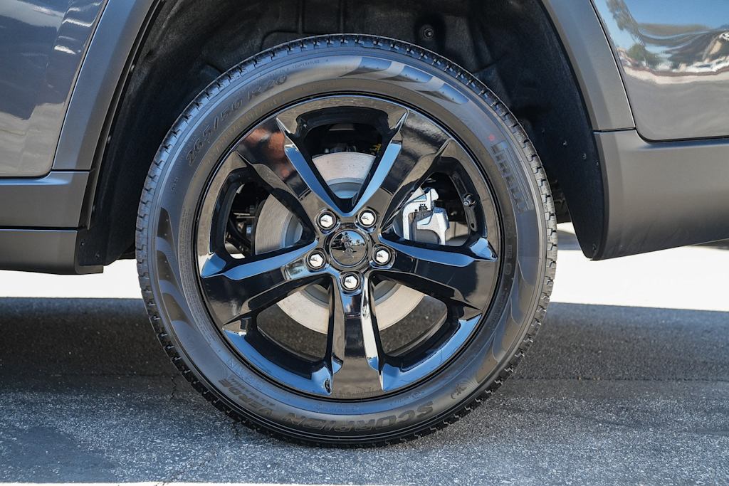 Thumbnail: 2025 Jeep Grand Cherokee L - 21