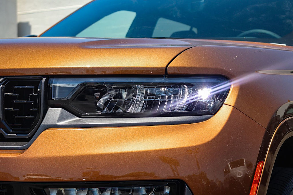 Thumbnail: 2026 Jeep Grand Cherokee L - 19