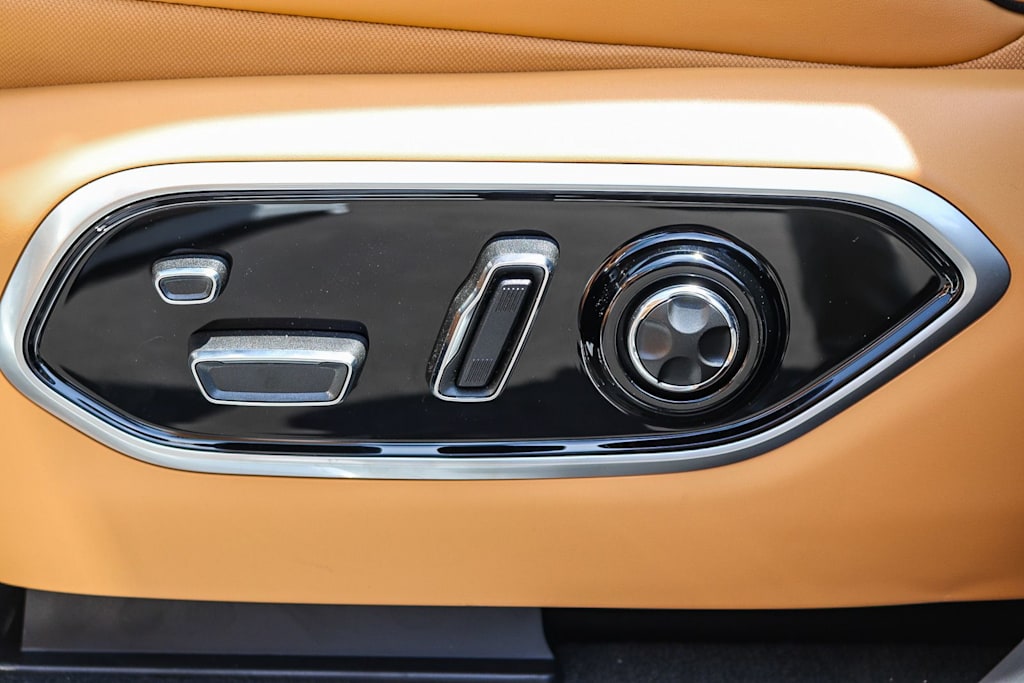 Thumbnail: 2026 Jeep Grand Cherokee L - 25