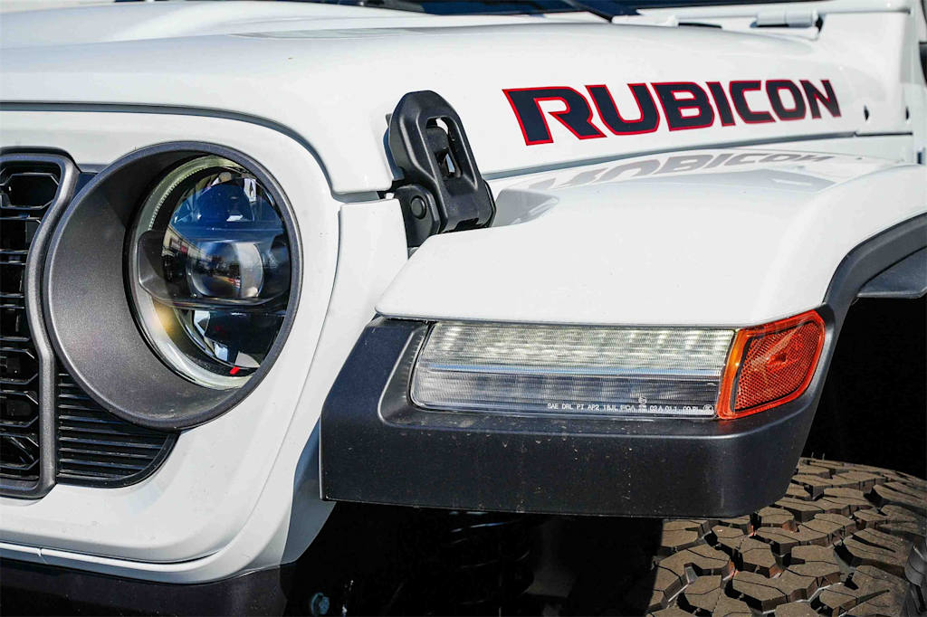 Thumbnail: 2025 Jeep Wrangler - 2