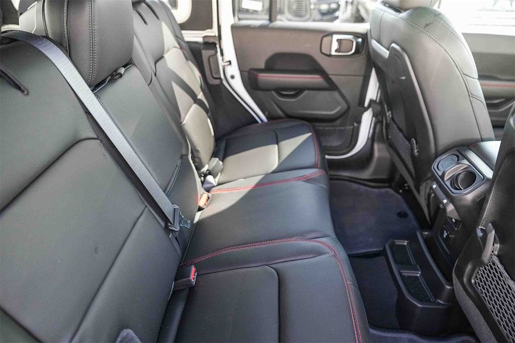 Thumbnail: 2025 Jeep Wrangler - 9