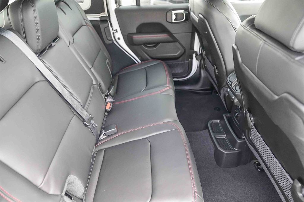 Thumbnail: 2025 Jeep Wrangler - 10