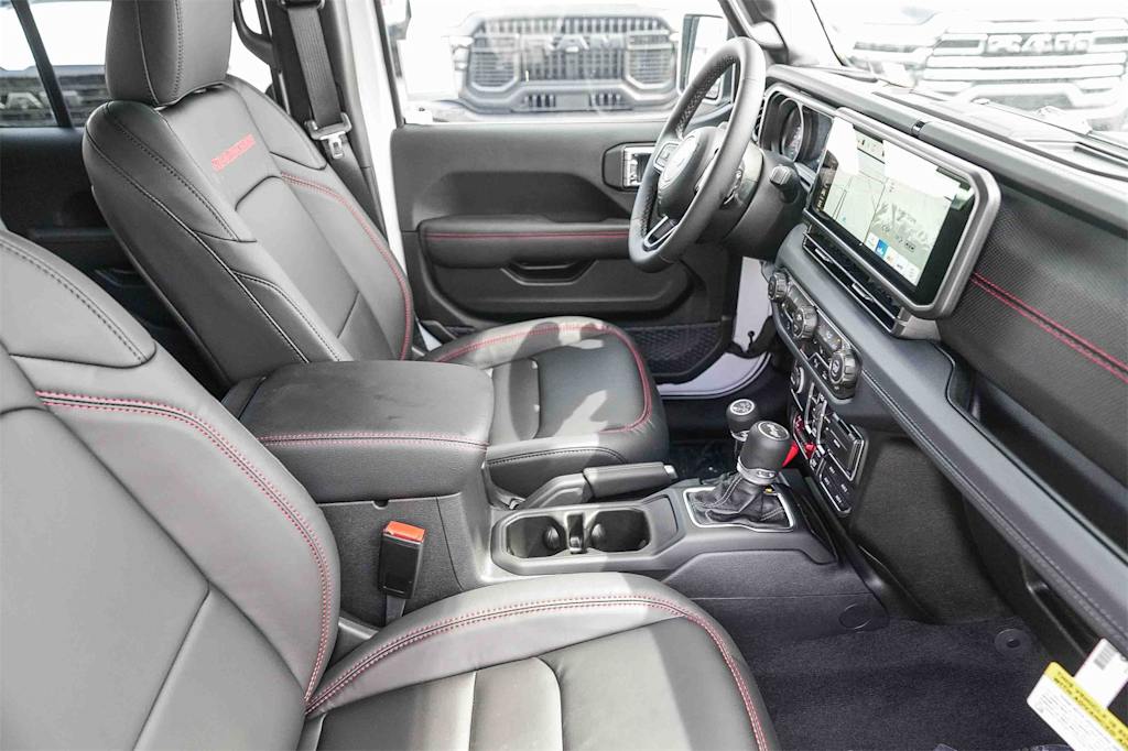 Thumbnail: 2025 Jeep Wrangler - 8