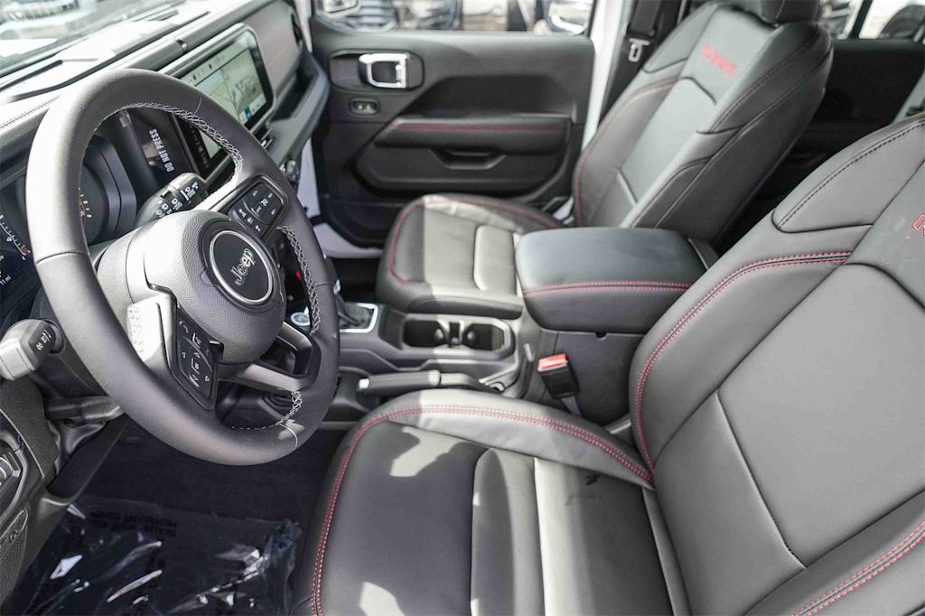 Thumbnail: 2025 Jeep Wrangler - 9