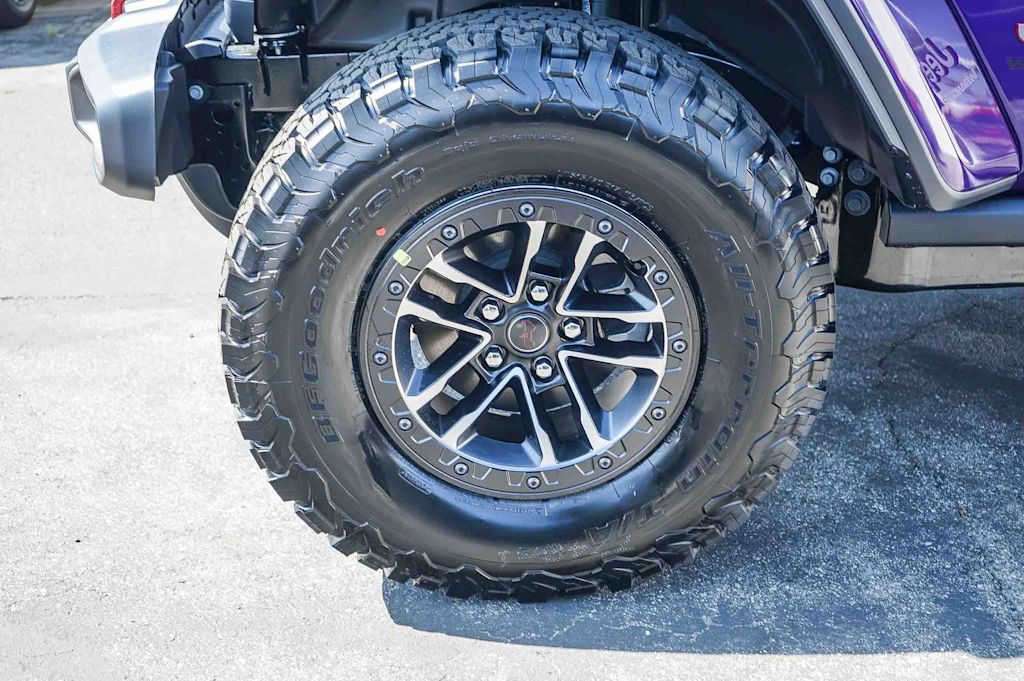 Thumbnail: 2026 Jeep Wrangler - 6