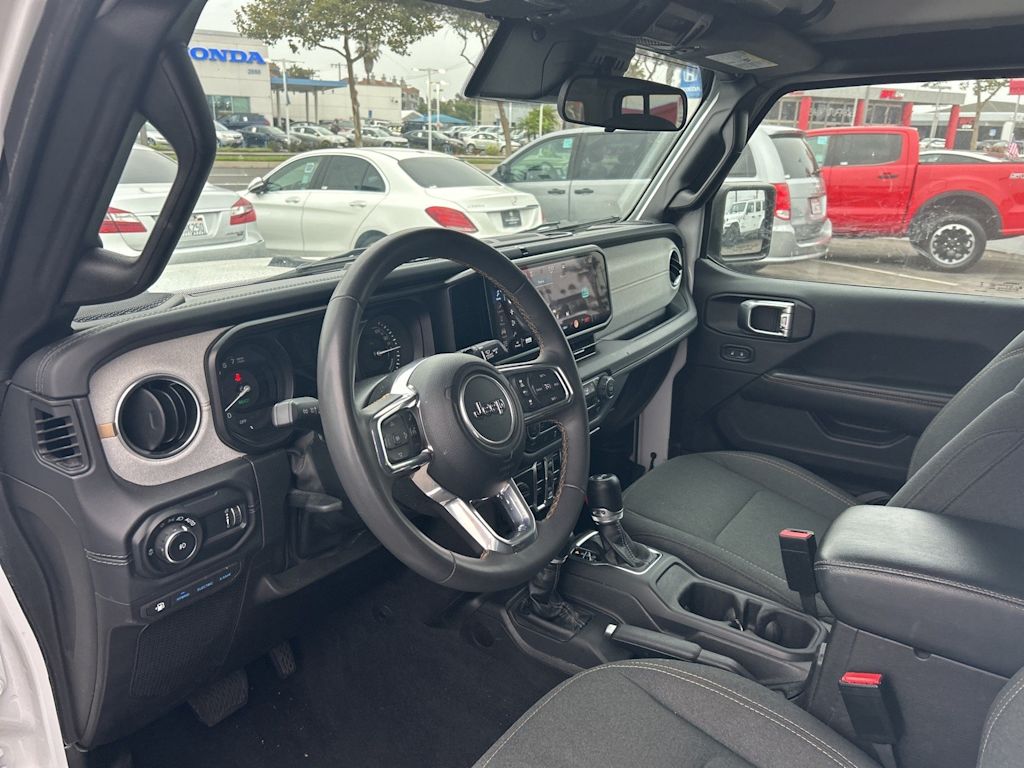 Thumbnail: 2024 Jeep Wrangler - 2