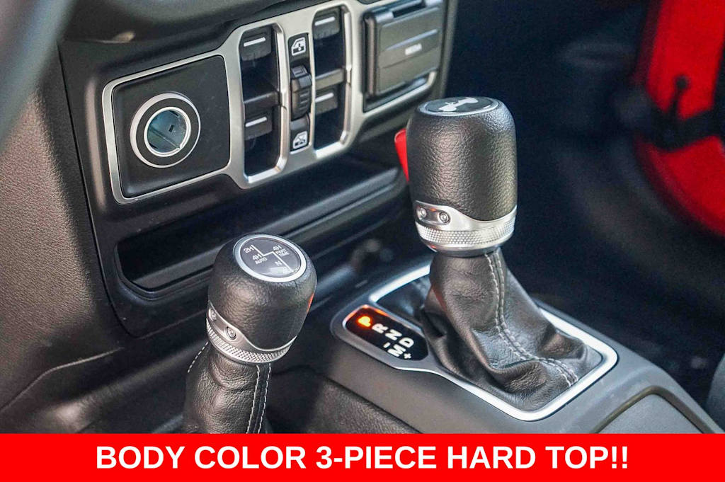 Thumbnail: 2025 Jeep Wrangler - 12