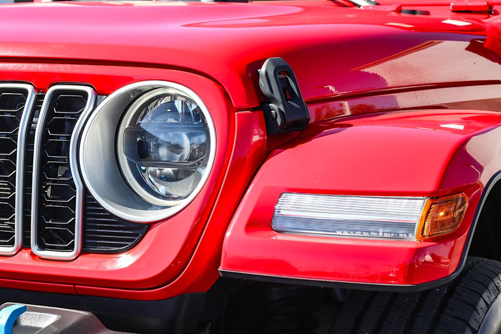 Thumbnail: 2024 Jeep Wrangler - 19