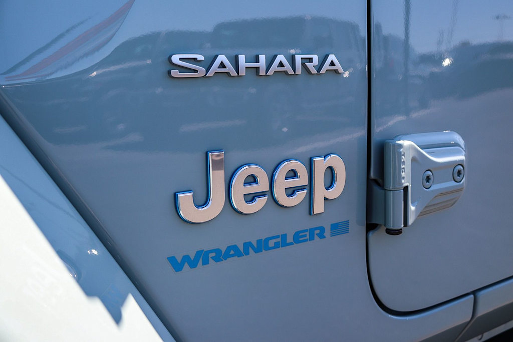 Thumbnail: 2024 Jeep Wrangler - 27