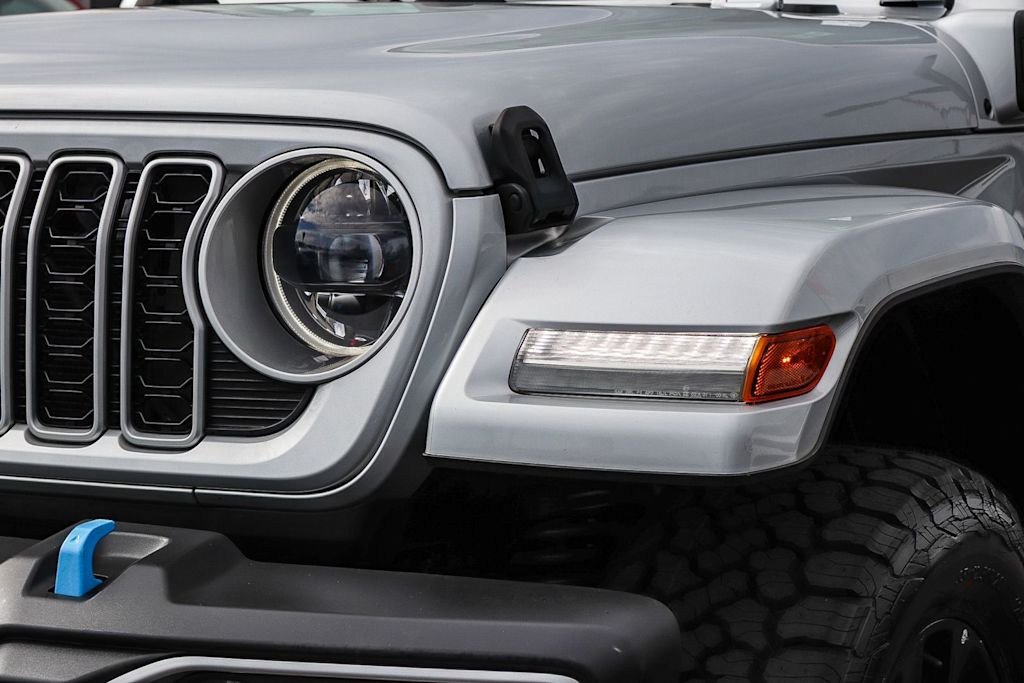 Thumbnail: 2024 Jeep Wrangler - 2