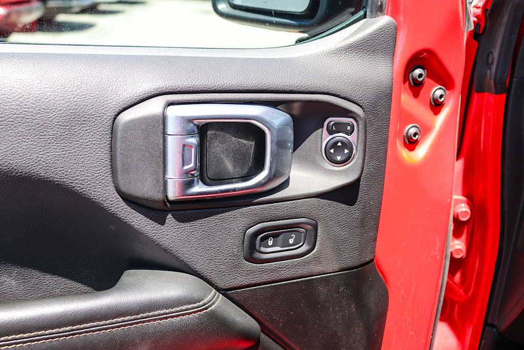 Thumbnail: 2024 Jeep Wrangler - 24