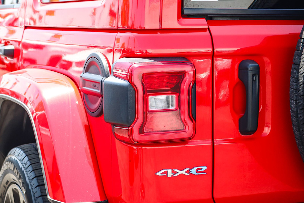 Thumbnail: 2024 Jeep Wrangler - 19