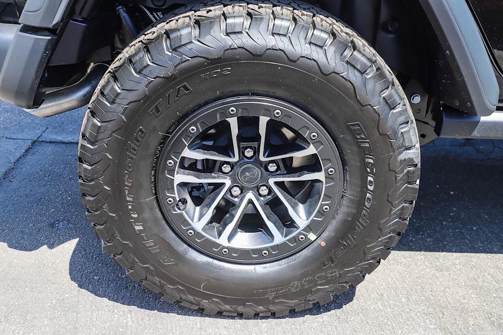 Thumbnail: 2026 Jeep Wrangler - 19