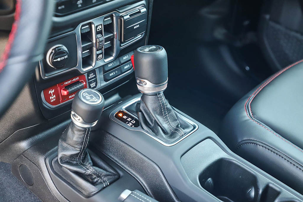 Thumbnail: 2026 Jeep Wrangler - 13