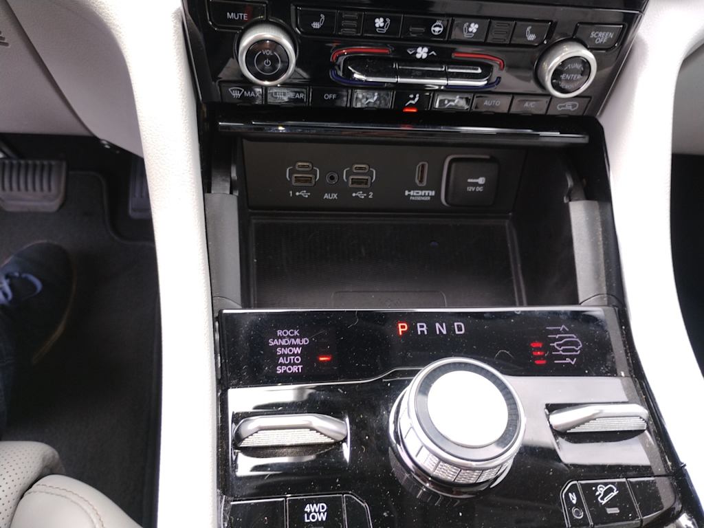 Thumbnail: 2022 Jeep Grand Cherokee - 10