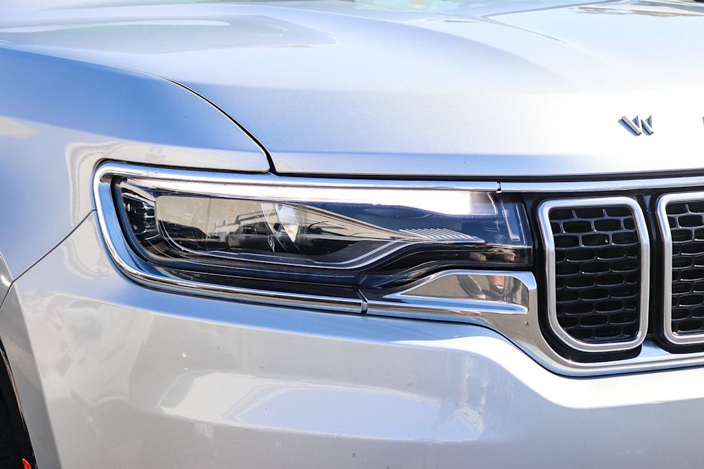 Thumbnail: 2024 Jeep Wagoneer - 20