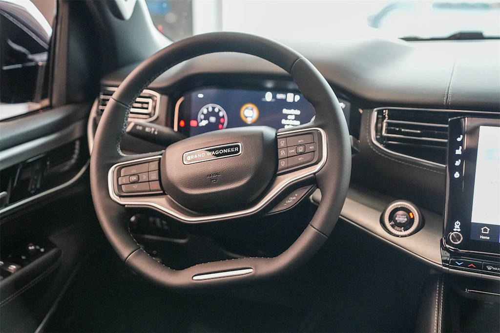 Thumbnail: 2026 Jeep Grand Wagoneer L - 8