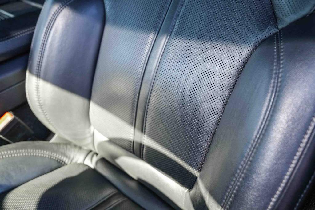 Thumbnail: 2022 Jeep Wagoneer - 8