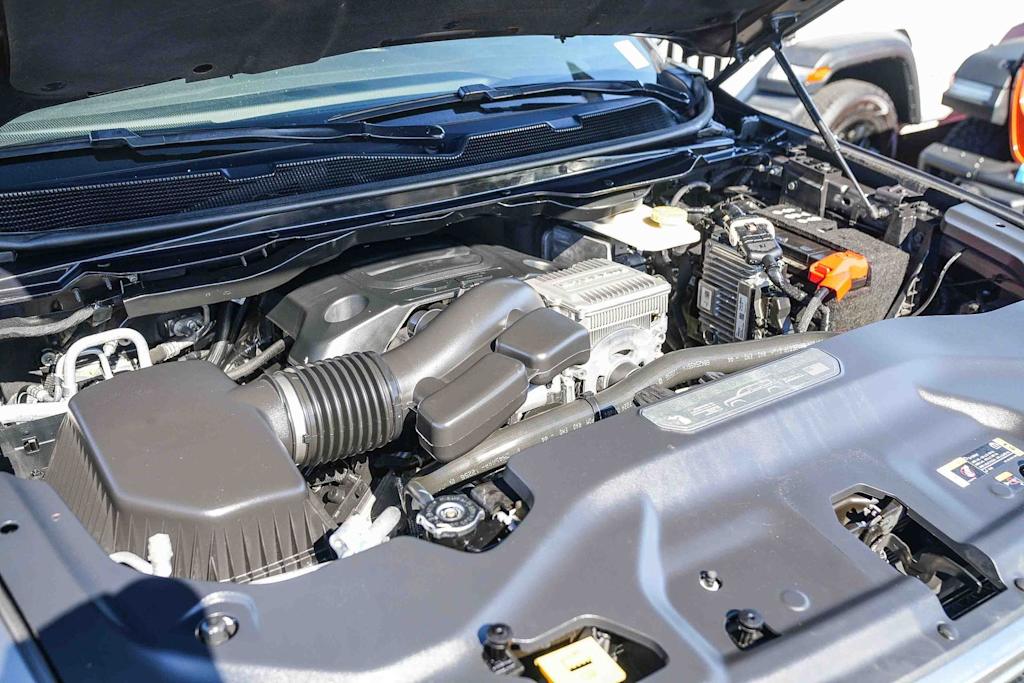 Thumbnail: 2022 Jeep Wagoneer - 7