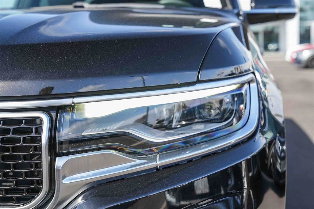 Thumbnail: 2022 Jeep Wagoneer - 17