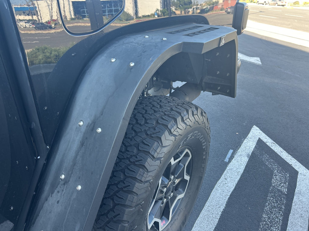 Thumbnail: 2020 Jeep Gladiator - 28