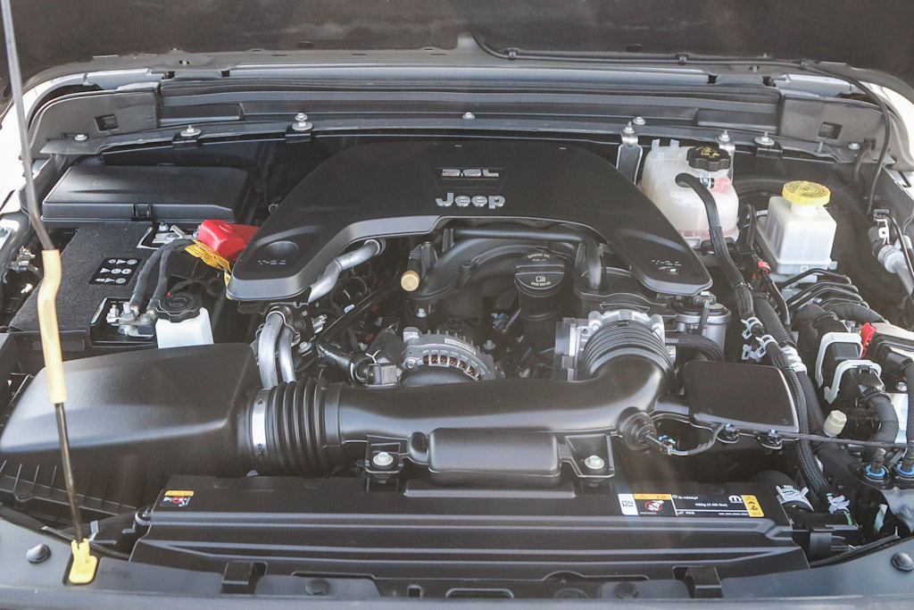 Thumbnail: 2021 Jeep Gladiator - 8