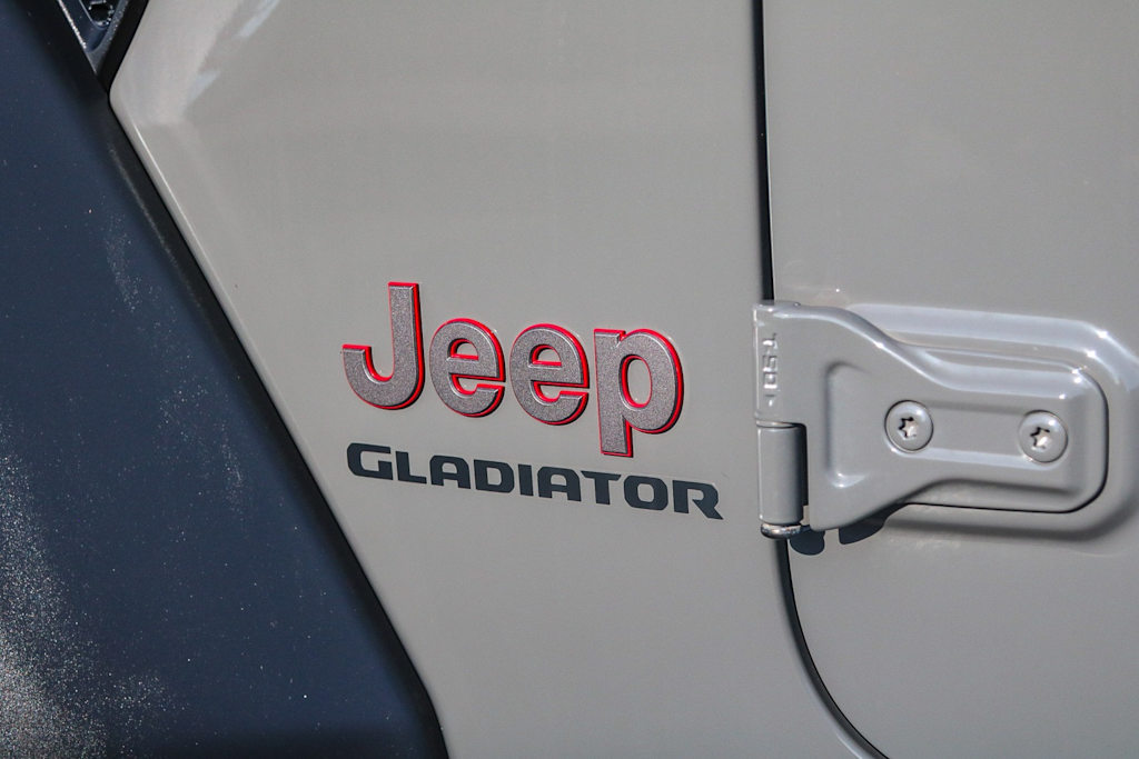 Thumbnail: 2021 Jeep Gladiator - 6