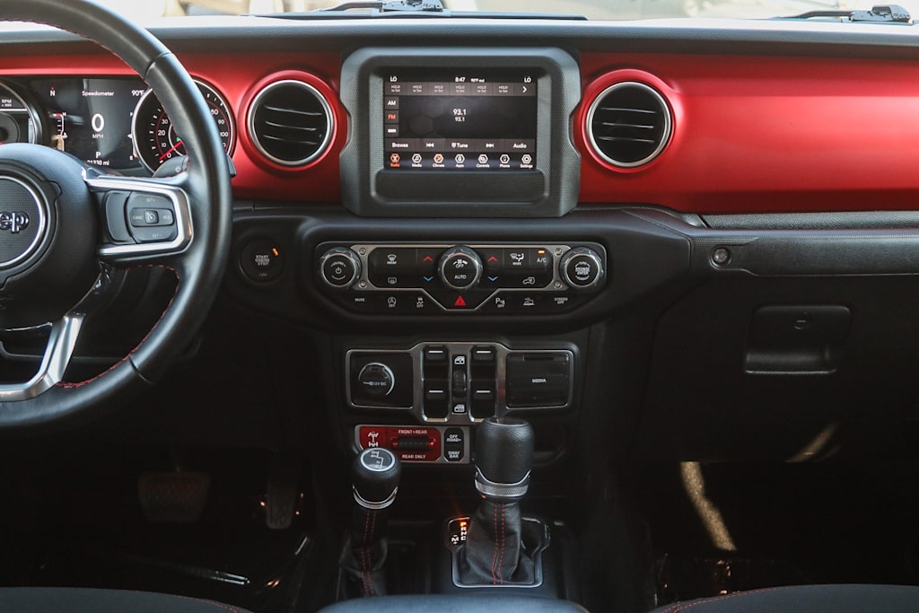 Thumbnail: 2021 Jeep Gladiator - 9