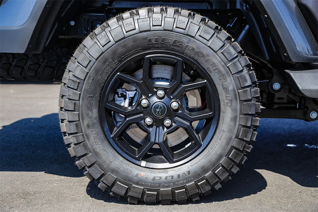 Thumbnail: 2025 Jeep Gladiator - 20