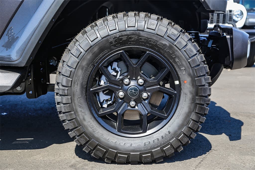 Thumbnail: 2025 Jeep Gladiator - 6